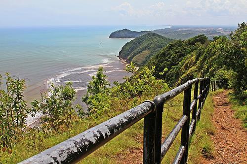 Tanjung Demong Beach Resort Кампунг-Куала-Бесут Экстерьер фото